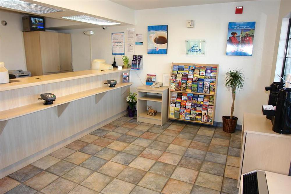Motel 6-Salinas, Ca - North Monterey Area Интерьер фото